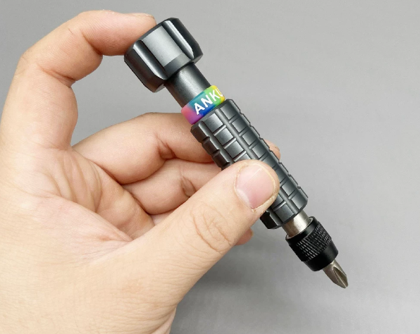 مفك براغي متعدد الأغراض مقاس 6 - مراجعة Speed Pourer Cap وسعره